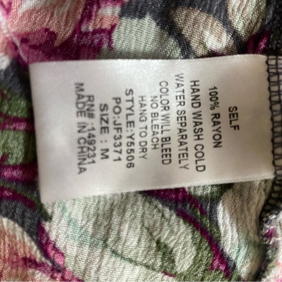 KORI America floral design dress   Size Medium - Picture 5 of 6